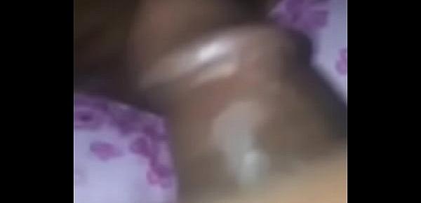  THOT TAKES HUGE LOAD ON HER CHIN LOL